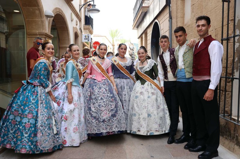 El pregó de Fogueres de Xàbia fa bullir la Plaça de l’Església El pregó de Fogueres de Xàbia fa bullir la Plaça de l’Església